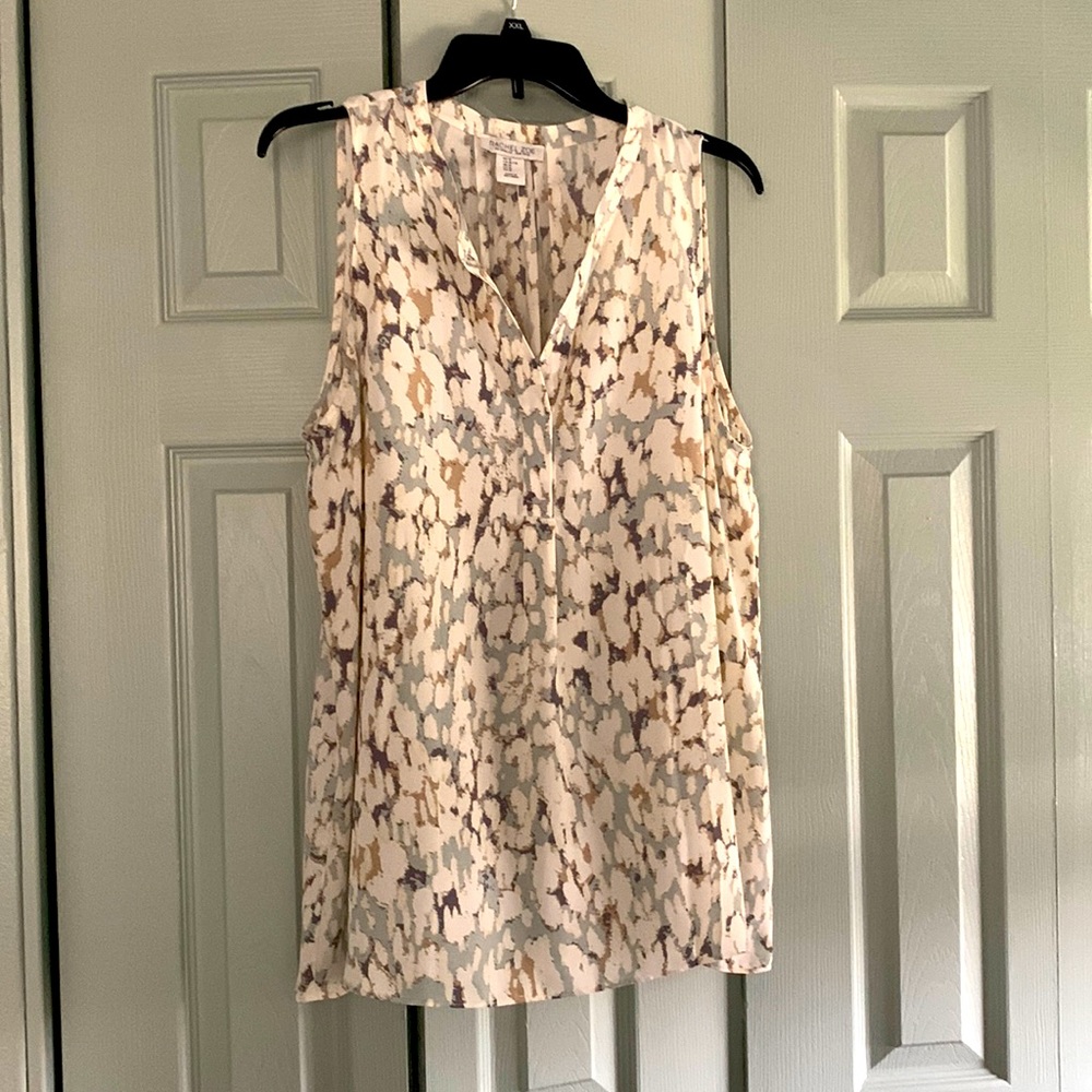 Ladies sleeveless dressy tank